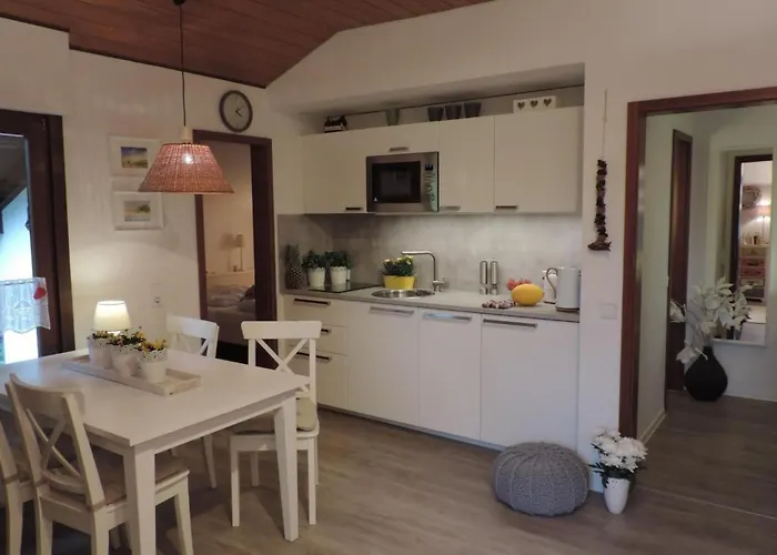 Schlossblick Mit Teilseeblick By Interhome Ferienhaus Waldeck (Hessen)