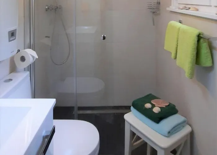 Schlossblick Mit Teilseeblick By Interhome Ferienhaus Waldeck (Hessen)